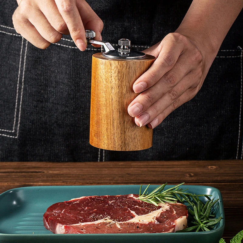 Hand Cranked Pepper Grinder Solid Wood Manual Sichuan Black Pepper Sea Salt Grinding Bottle Fine Household Kitchen Grind