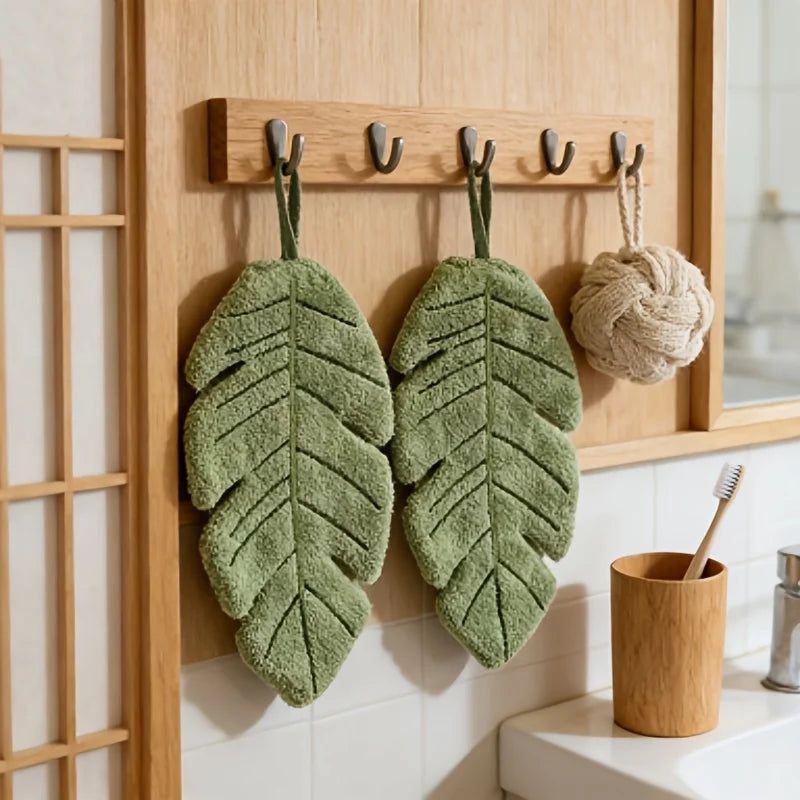 Banana Leaf Shaped Hanging Hand Towel, Suitable for Daily Wiping of Hands, Face, and Tableware, Decorative Hanging Decoration